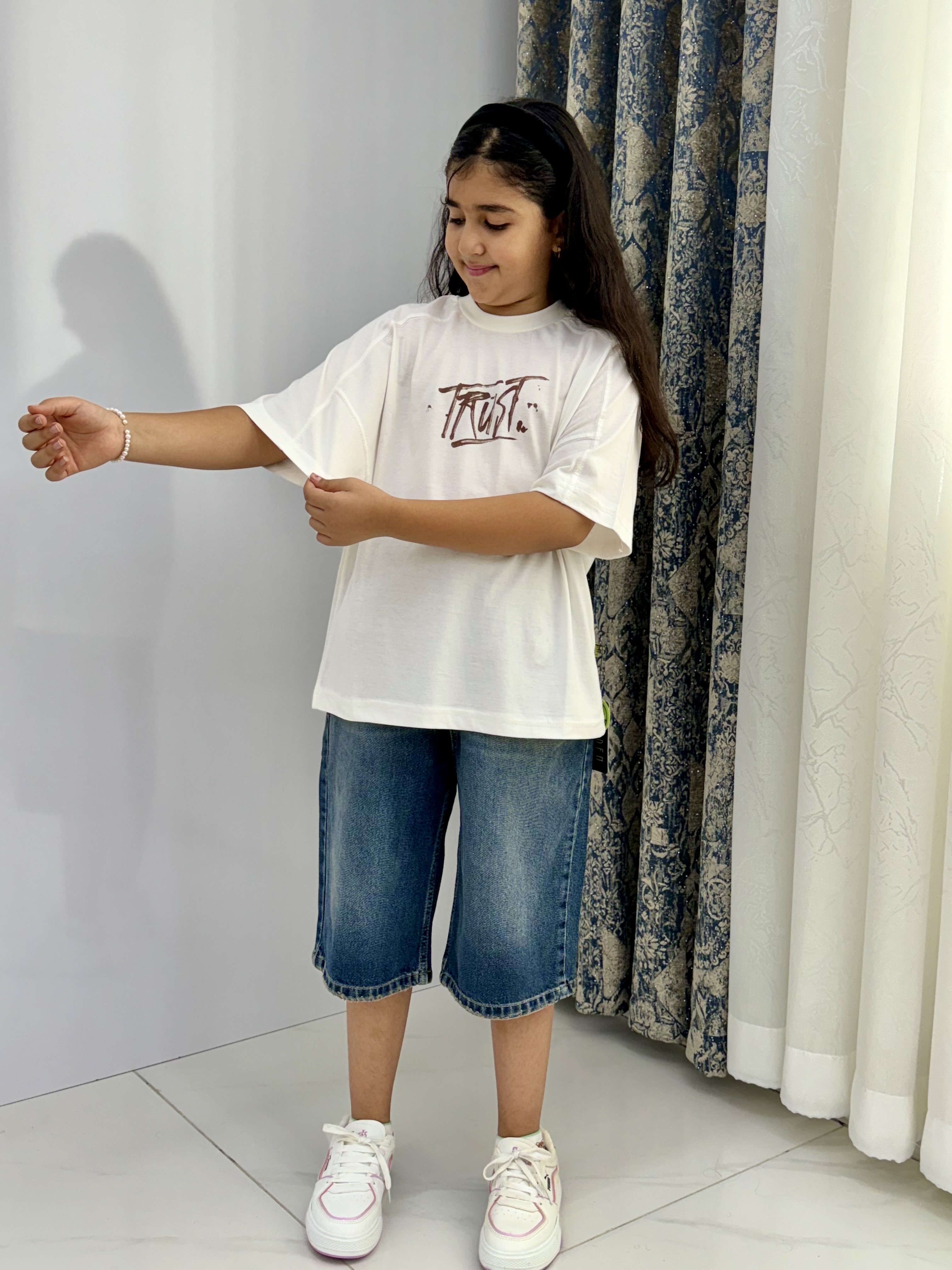 تیشرت trust
