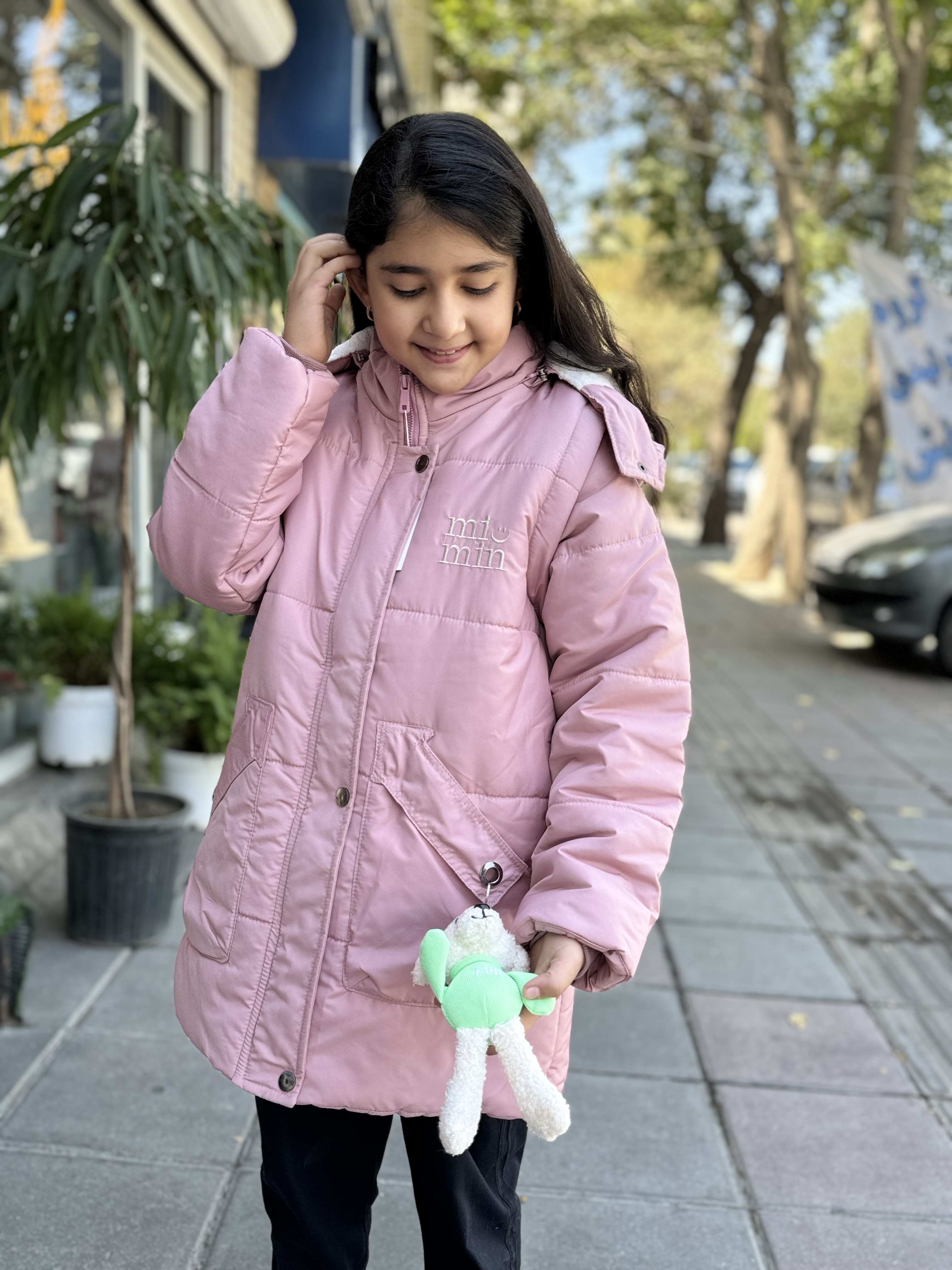 کاپشن دخترانه min min